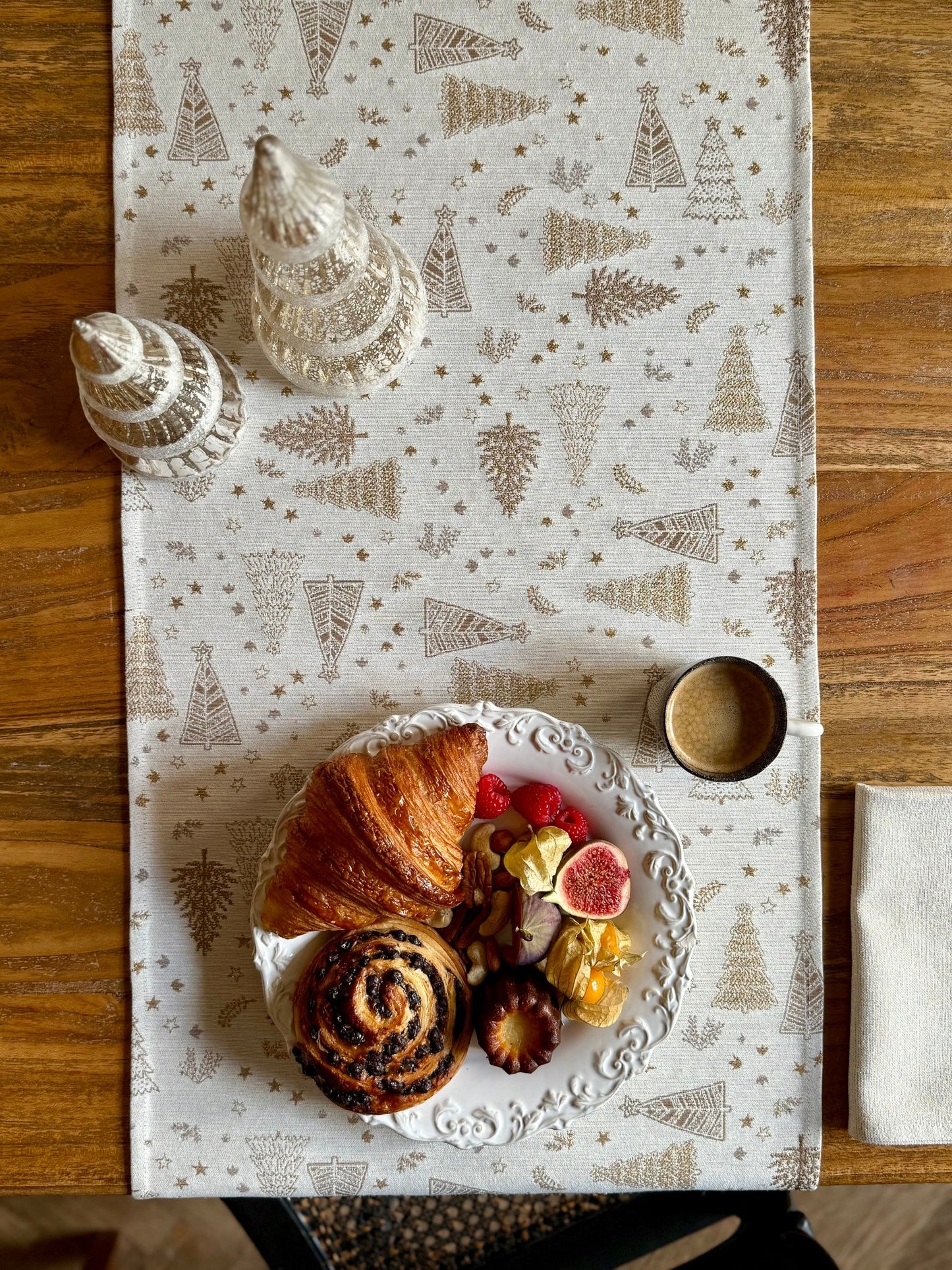 Table Runner - Golden Forest