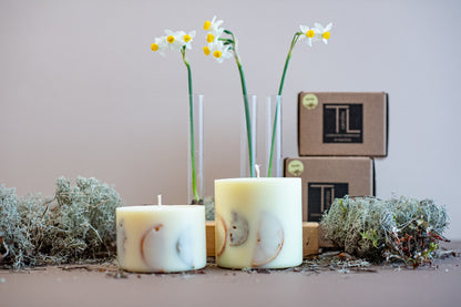 Light vanilla scented natural soy candle handmade by TL Candles