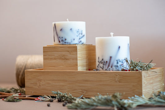 TL Candles cinnamon scented soy wax candle with handmade finish