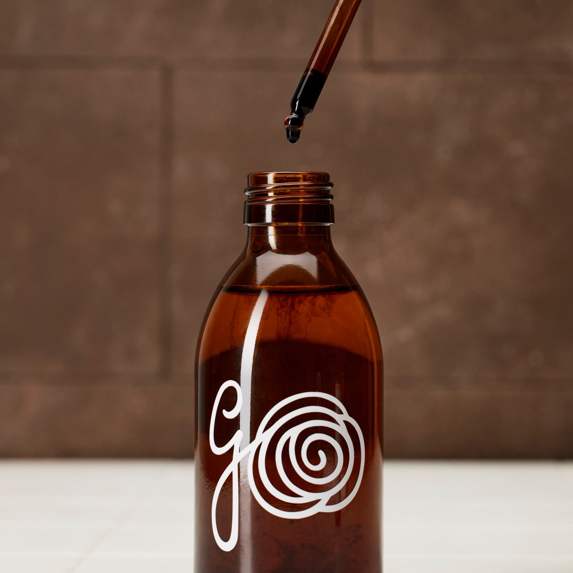Fine mist spray bottle for indoor plants hydration and care