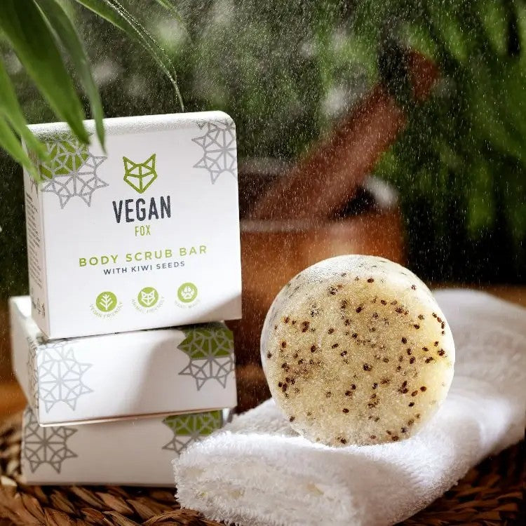 Vegan Fox Body Scrub Bar With Kiwi Seeds, 75g plastic-free exfoliating body scrub bar - That Green Store