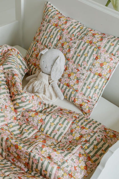 Moi Mili Green Garden Patchwork Set - Quilted cotton blanket and pillow set