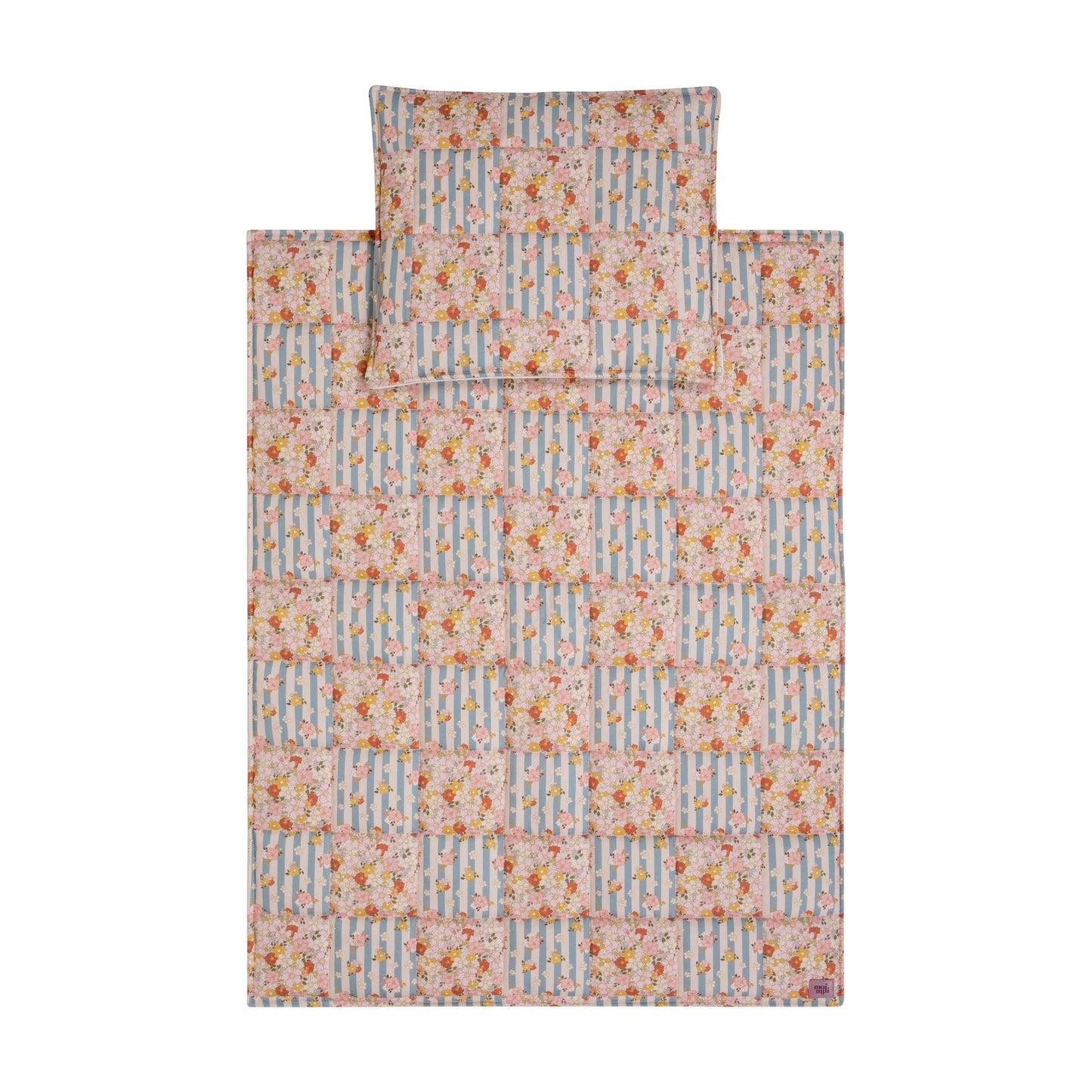 Top View of Moi Mili Summer Garden Patchwork Set - Quilted cotton blanket and pillow