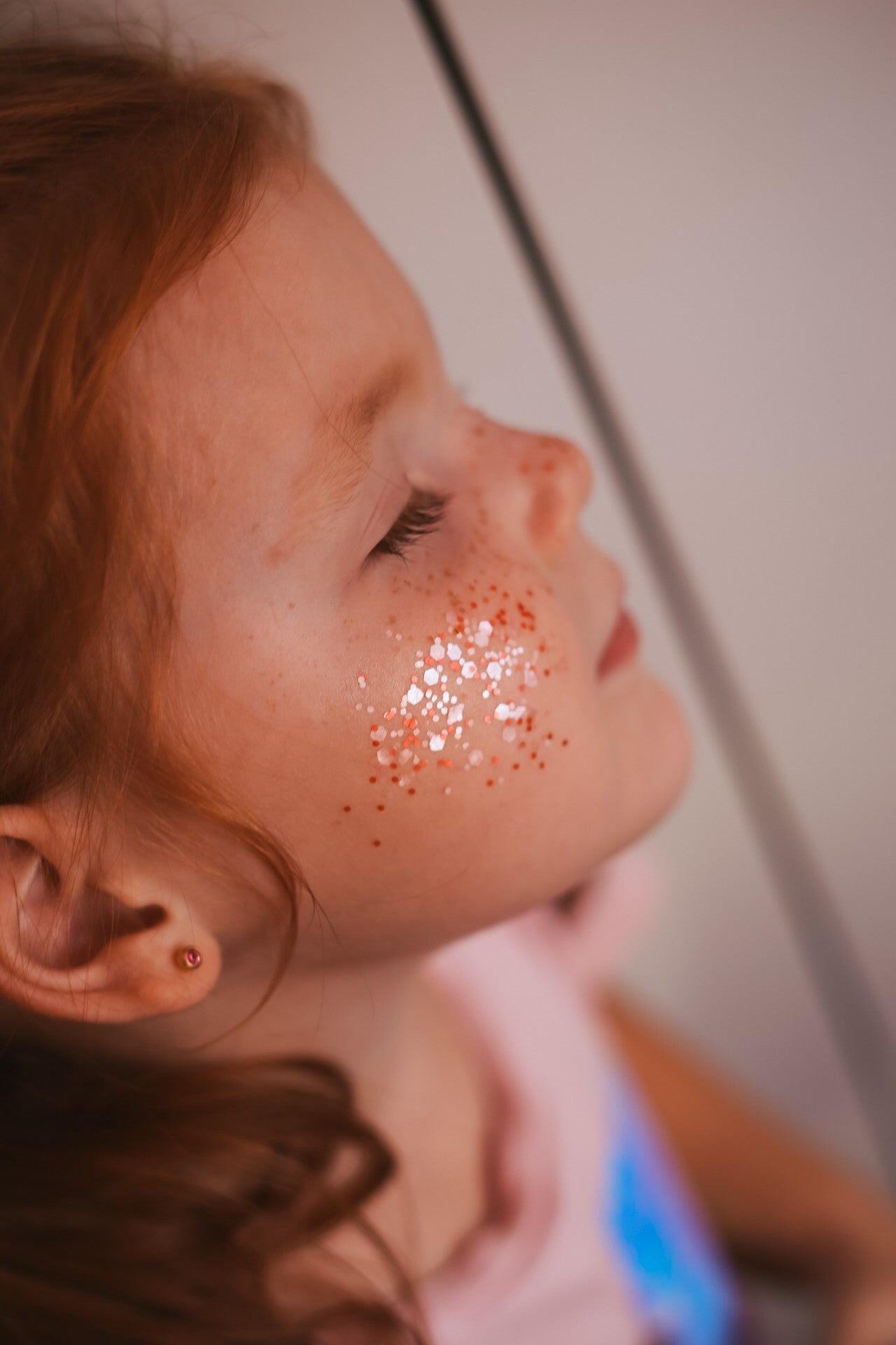 Safe play lifestyle: Plastic-free Rose glitter for creative fun