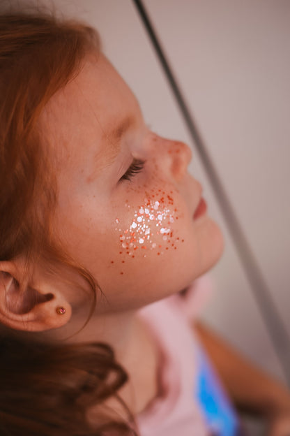 Safe play lifestyle: Plastic-free Rose glitter for creative fun