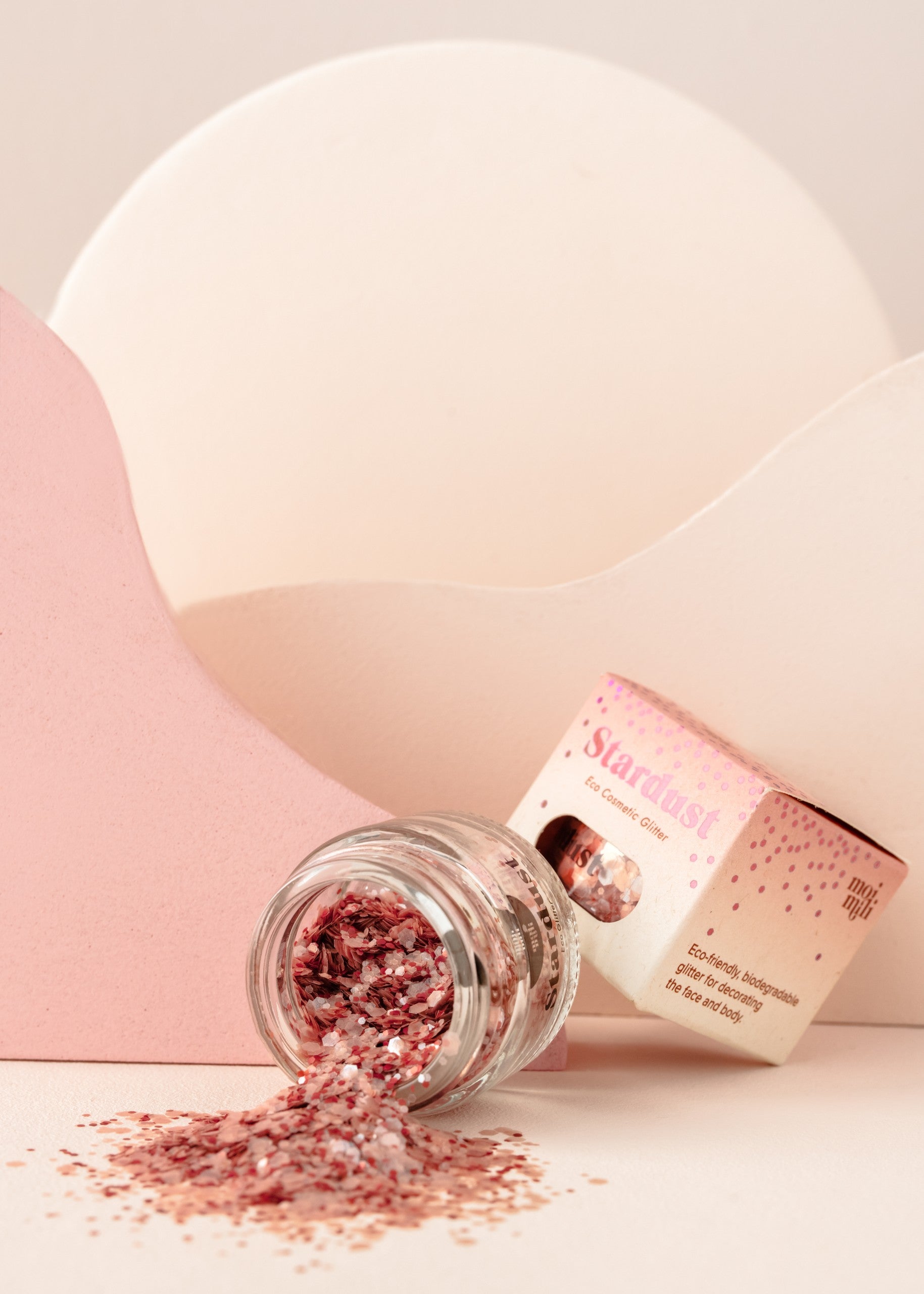 Detail of the glass jar packaging for Rose Star Dust glitter
