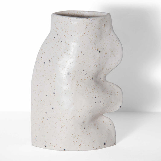 Handmade Fluxo ceramic vase in White with a unique gradient finish, crafted in Portugal. Contemporary sustainable home decor on That Green Store.