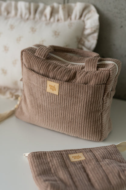 Handmade in Poland: Latte cotton travel organizer for moms