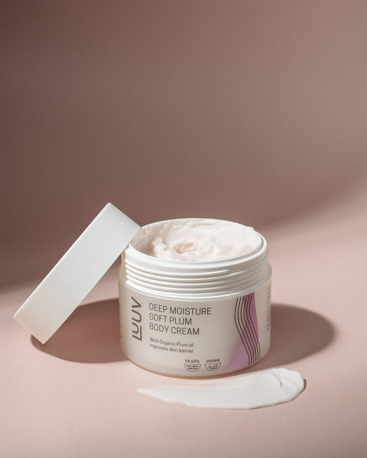Natural Body Cream with Plum Oil, 200ml - Intense 24h hydration for dry skin by LUUV.