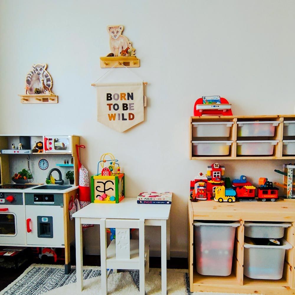 Mini Wall Shelf - Lion