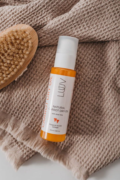 Natural Carrot Dry Oil With Aloe Vera, 100ml - Vitamin-rich tan booster and body oil by LUUV.