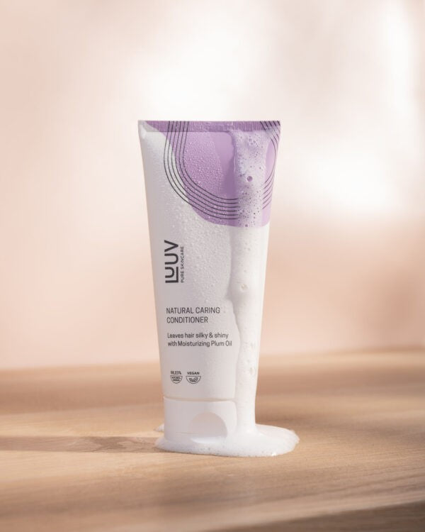 Natural Nourishing Conditioner with Plum Oil, 200 ml - Silky hair repair with organic plum oil by LUUV.