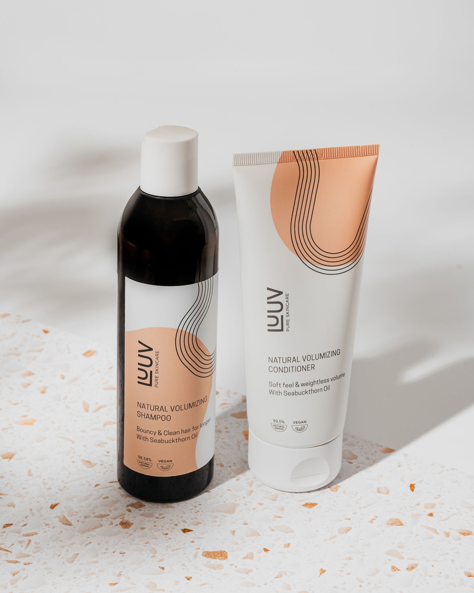 LUUV Natural Sea Buckthorn Hair Care Set – Vitamin-rich organic shampoo and conditioner for hair strengthening and vitality.