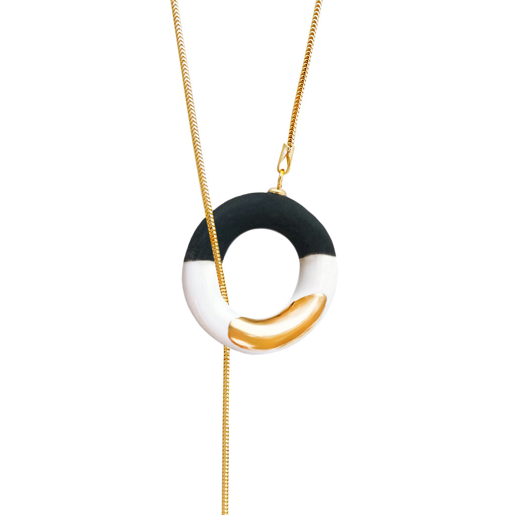 Big OM Choker Black and White