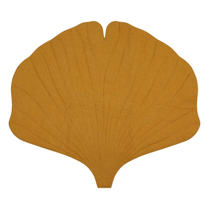 Moi Mili Ginkgo Leaf Playmat Mango - Yellow leaf-shaped baby mat in organic cotton and linen
