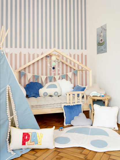 Modern nursery: Pastel Colors origami mobile in a bright, Scandinavian-style baby room