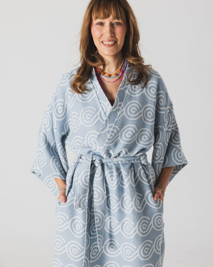 Breathable and airy beach cover-up for women - Blue