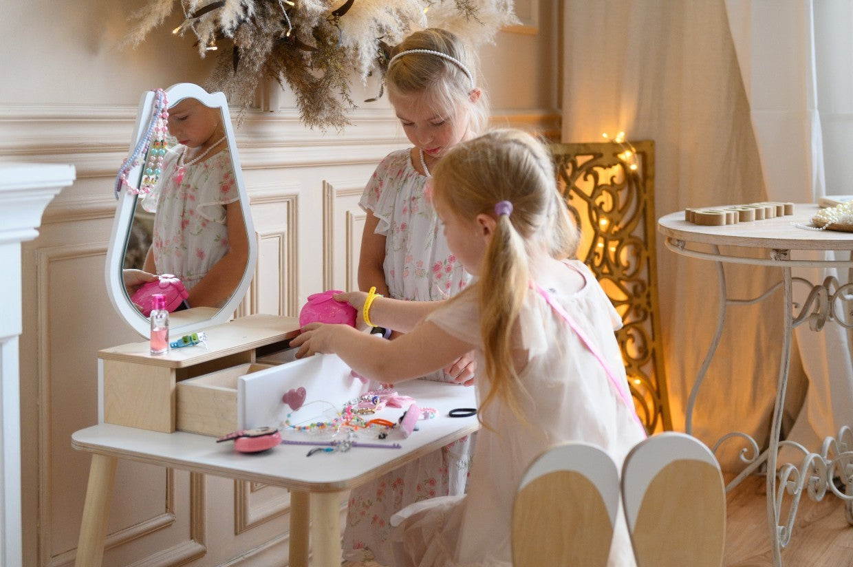 Princess Beauty Table with Mirror - Tulip
