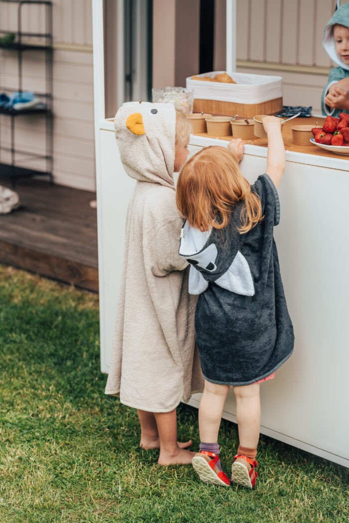 Short-Sleeve Poncho WOLF - For TODDLERS (Size 82/86-116)